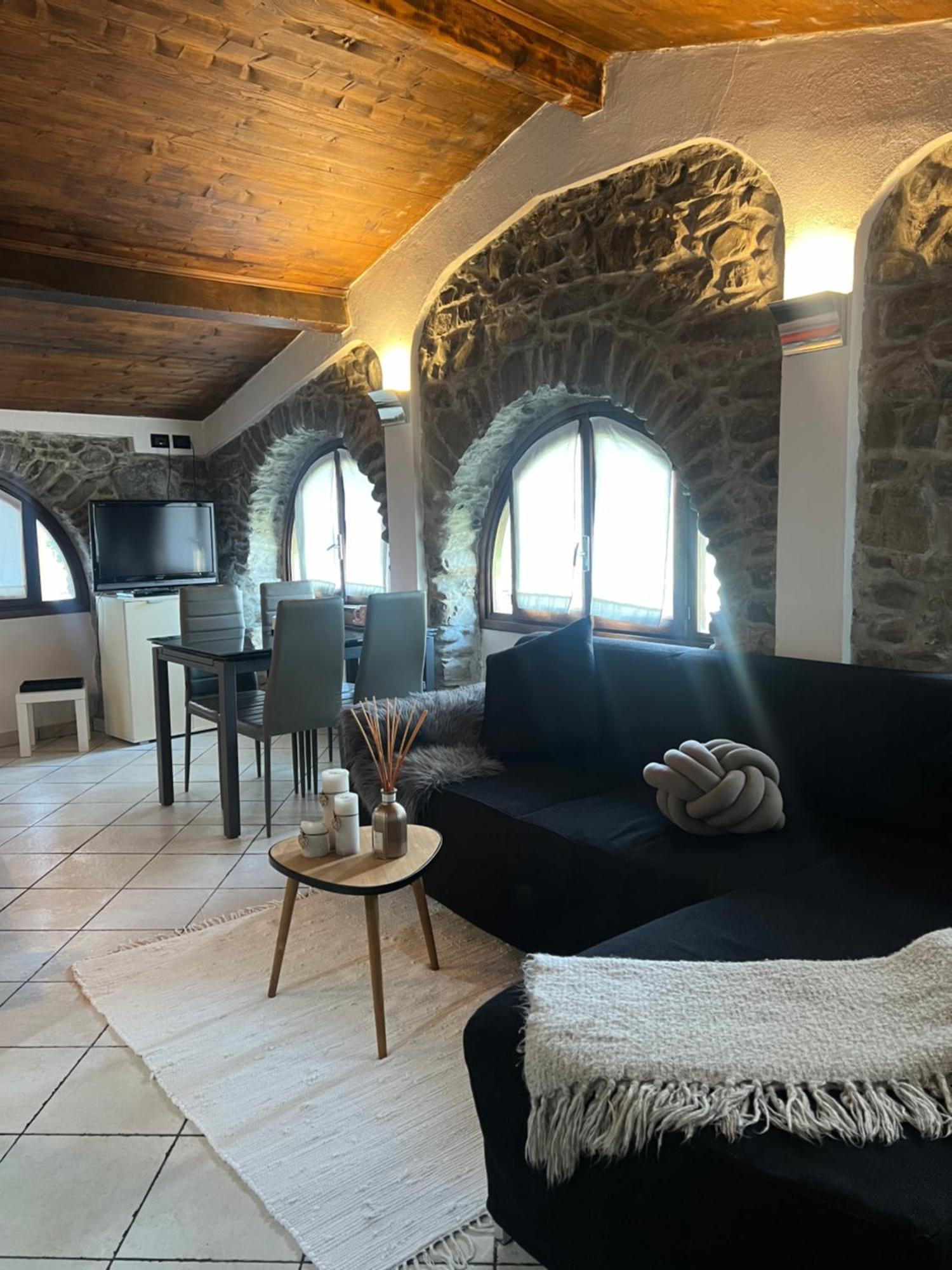 Appartamento Casa Ale Dolceacqua Esterno foto