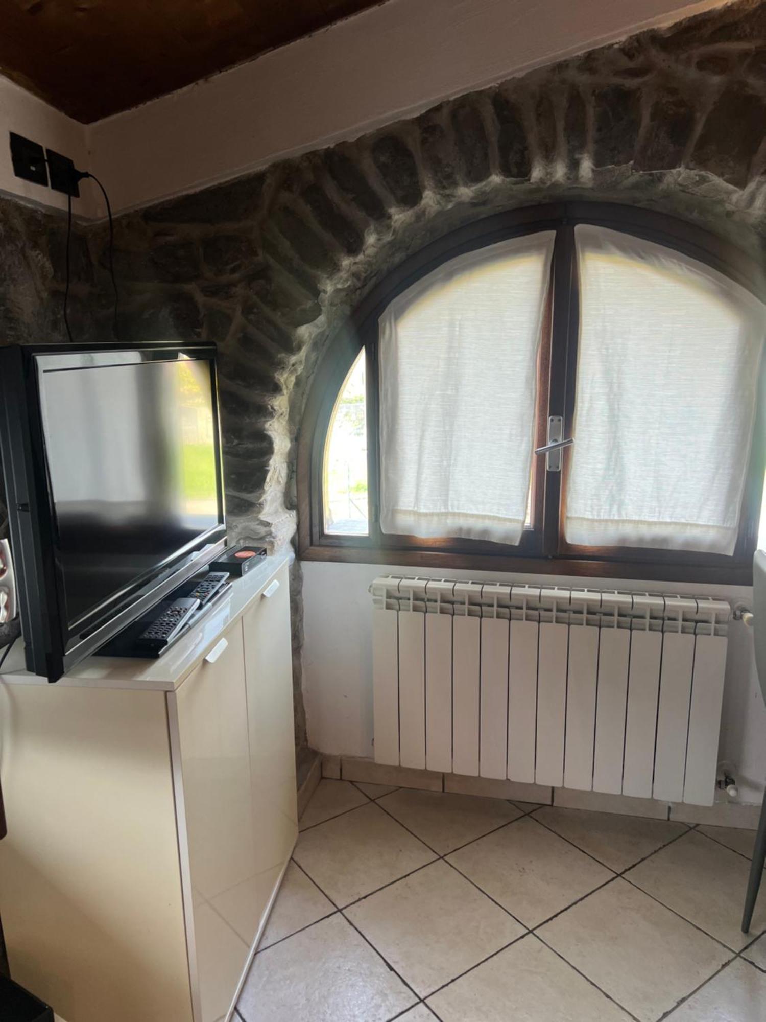 Appartamento Casa Ale Dolceacqua Esterno foto