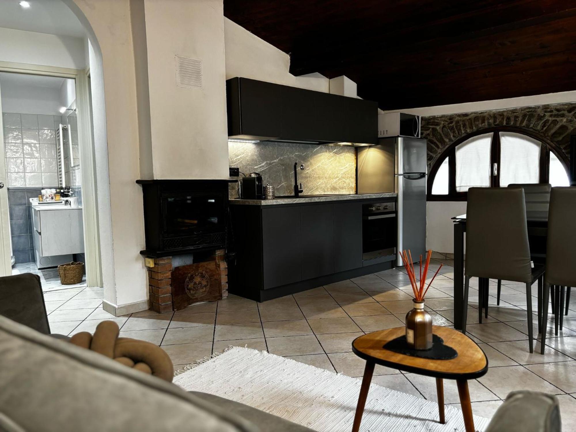 Appartamento Casa Ale Dolceacqua Esterno foto