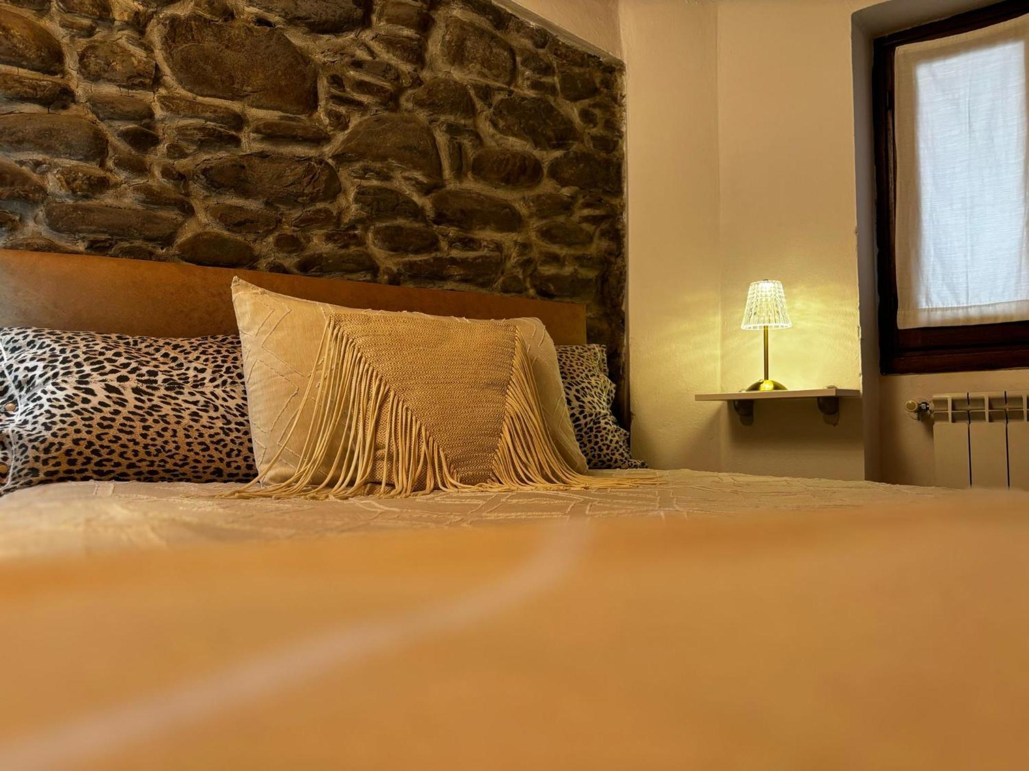 Appartamento Casa Ale Dolceacqua Esterno foto