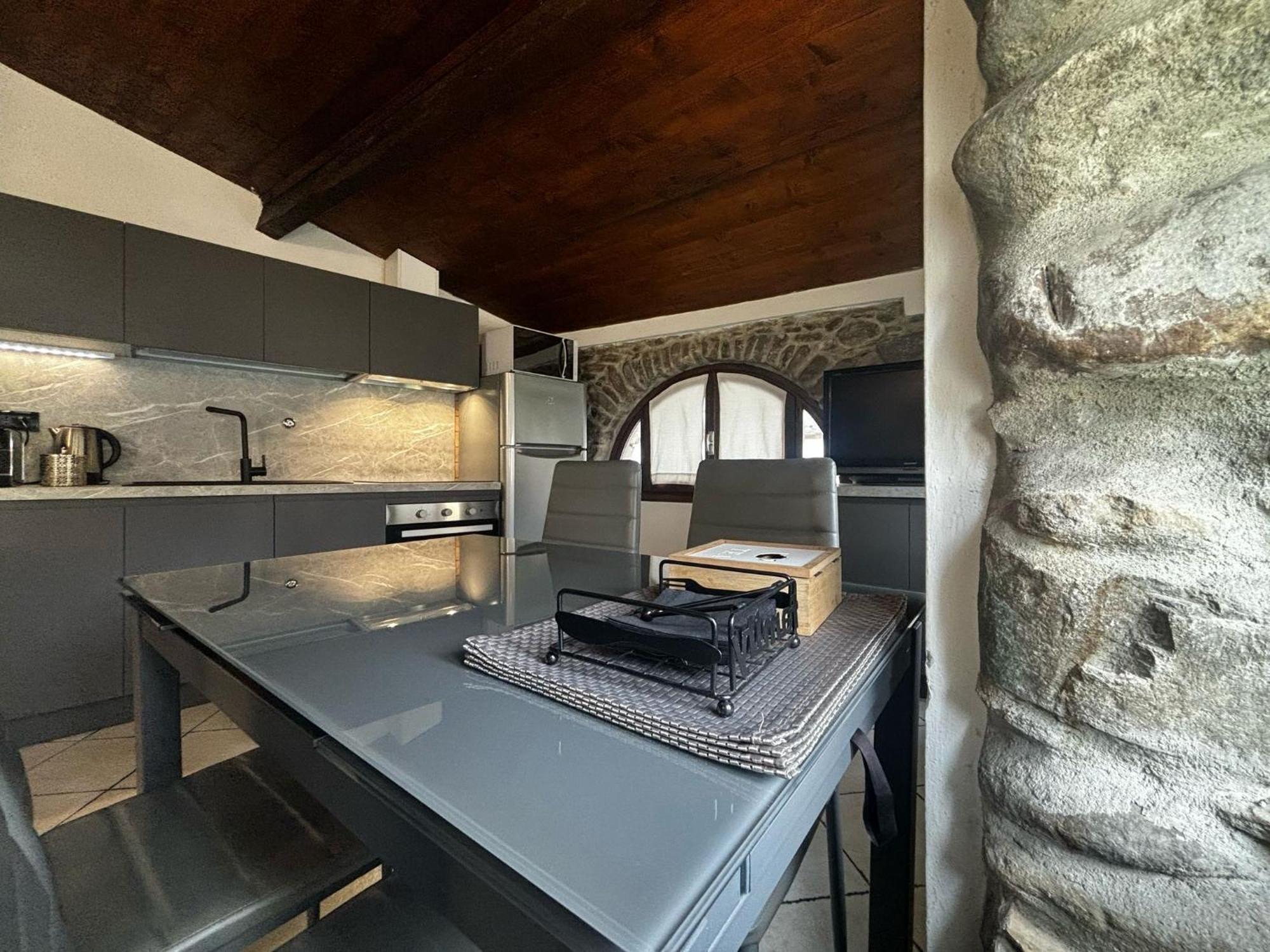 Appartamento Casa Ale Dolceacqua Esterno foto
