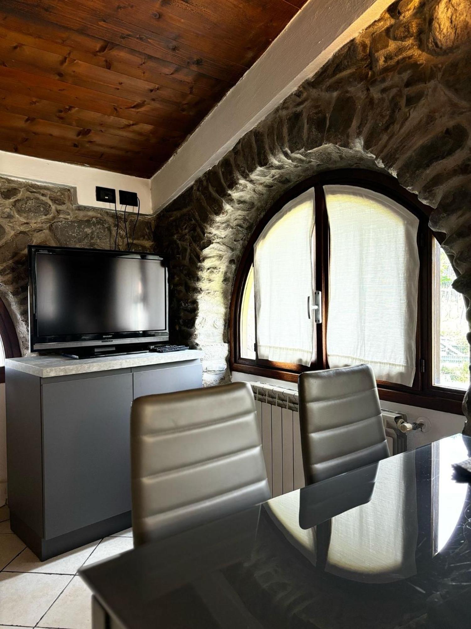 Appartamento Casa Ale Dolceacqua Esterno foto